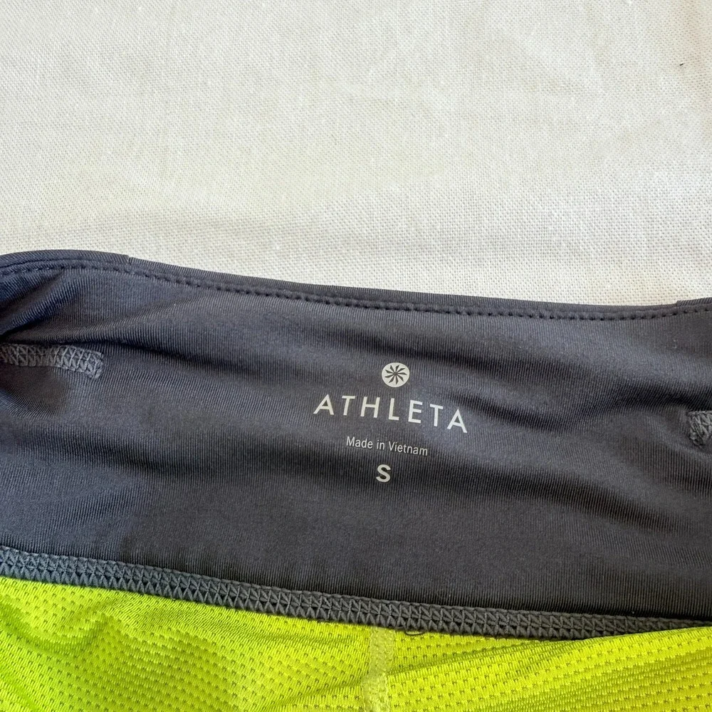 Athleta Runaround Pleated Back‎ Tennis Skirt Skort Small Gray Golf Pickleball